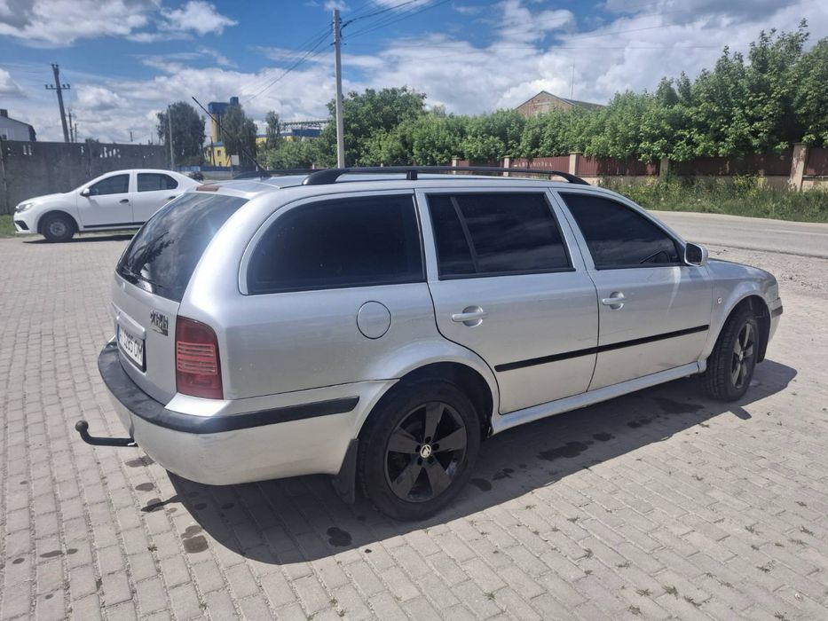Продам Шкоду  4/4