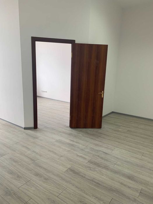 Оренда офісу 41кв м 4 пов, власник БЦ Веста, в В.Хвойки 21, М. Почайна