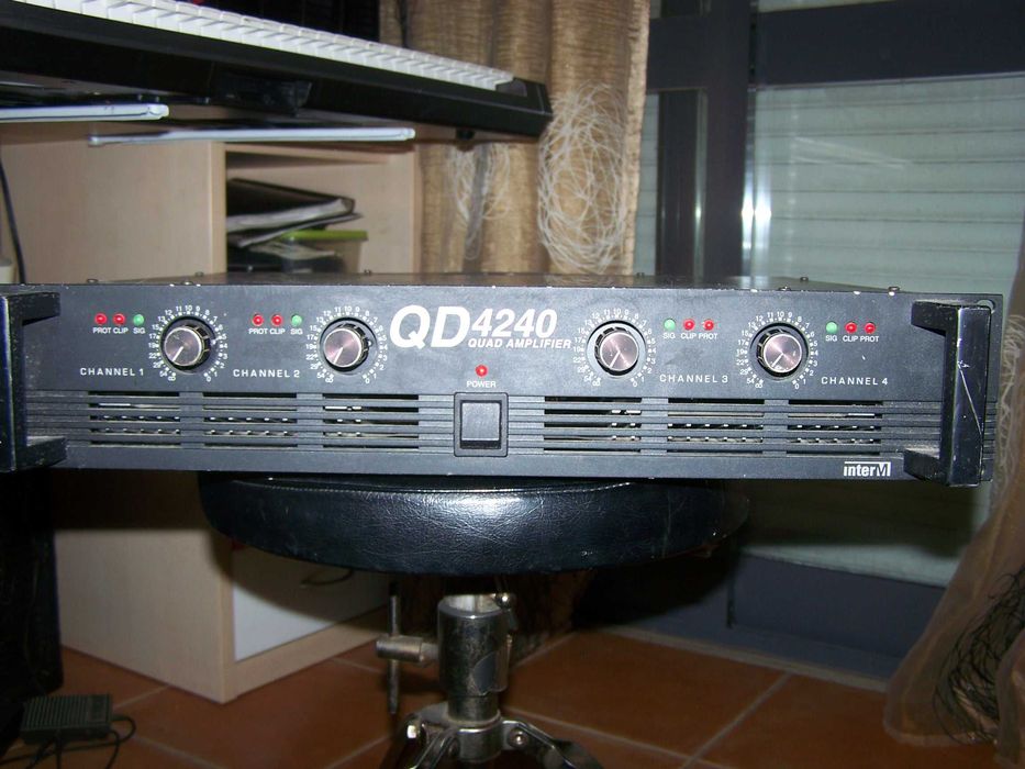 Amplificador Profissional INTER M /QD 4240