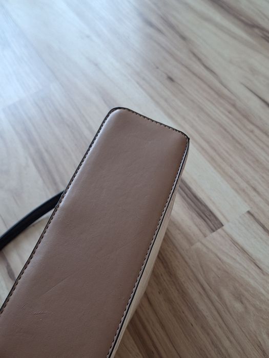 Torebka kuferek River Island