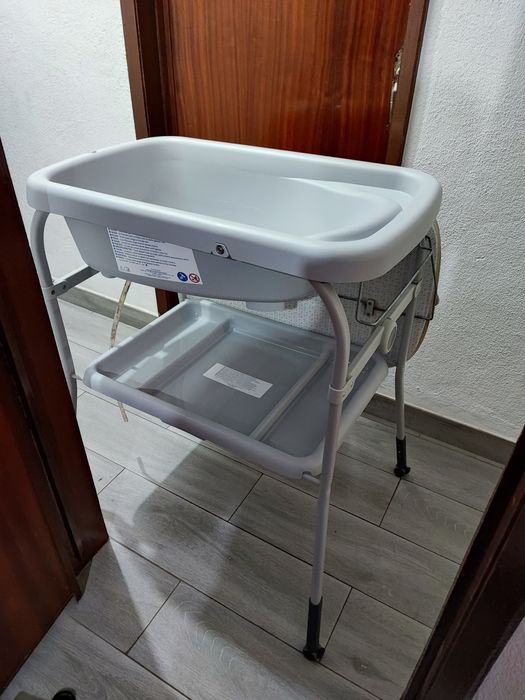 Banheira com trocador Chicco