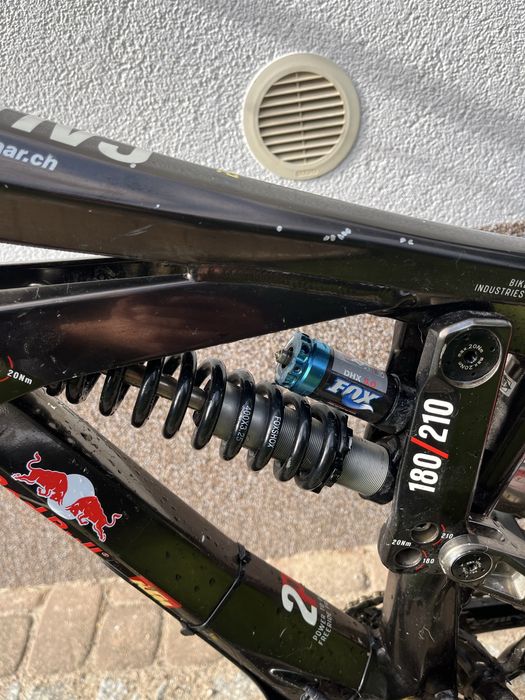 KTM Caliber 38 DH