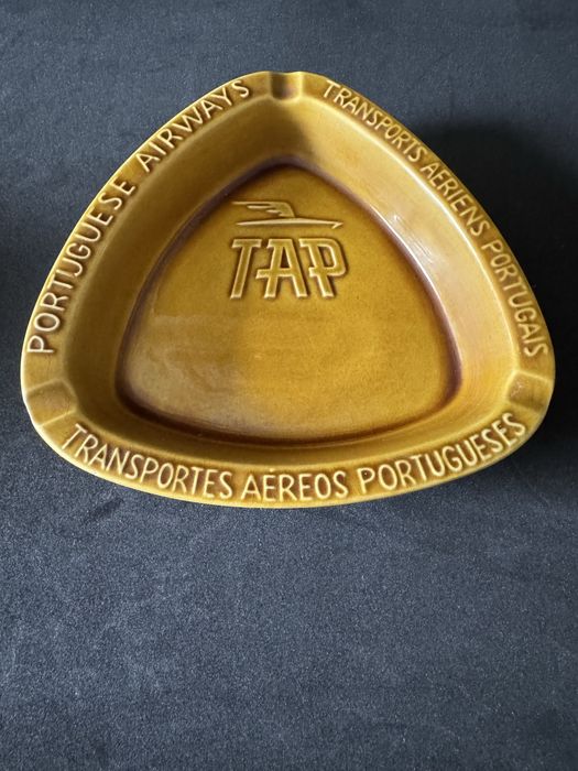 Cinzeiro vintade TAP