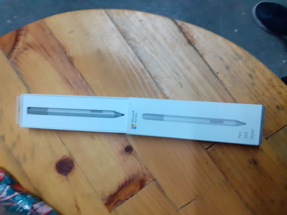 Vendo caneta surface  tablet