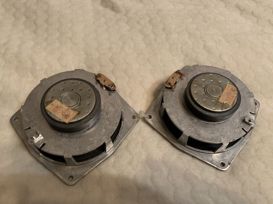 Динамики для лампы  5 гд 7