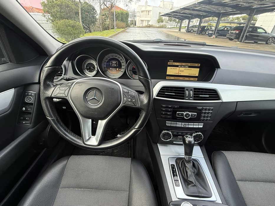 Mercedes C220 cdi - Diesel - AUTOMÁTICO - NACIONAL