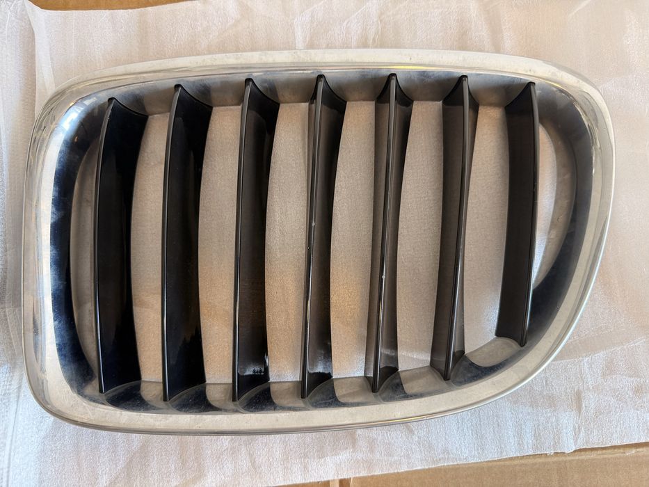 BMW E84 grill, nerki oryginalne
