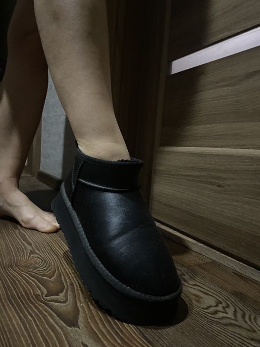 угги чорні натуральна кожа