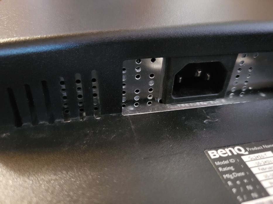 Монітор Benq 24 Діагональ