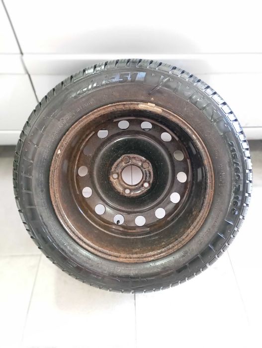 (NOVO) Pneu Michelin Agilis 51 - 215/60 R16 C - Em Jante Suplente