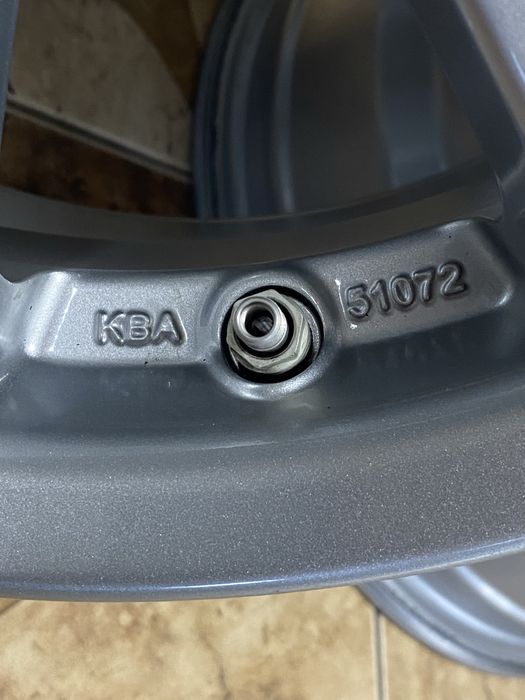 Диски R16 , 5/114.3 , Et42.5 , 16*6.5J H2 , KBA51072