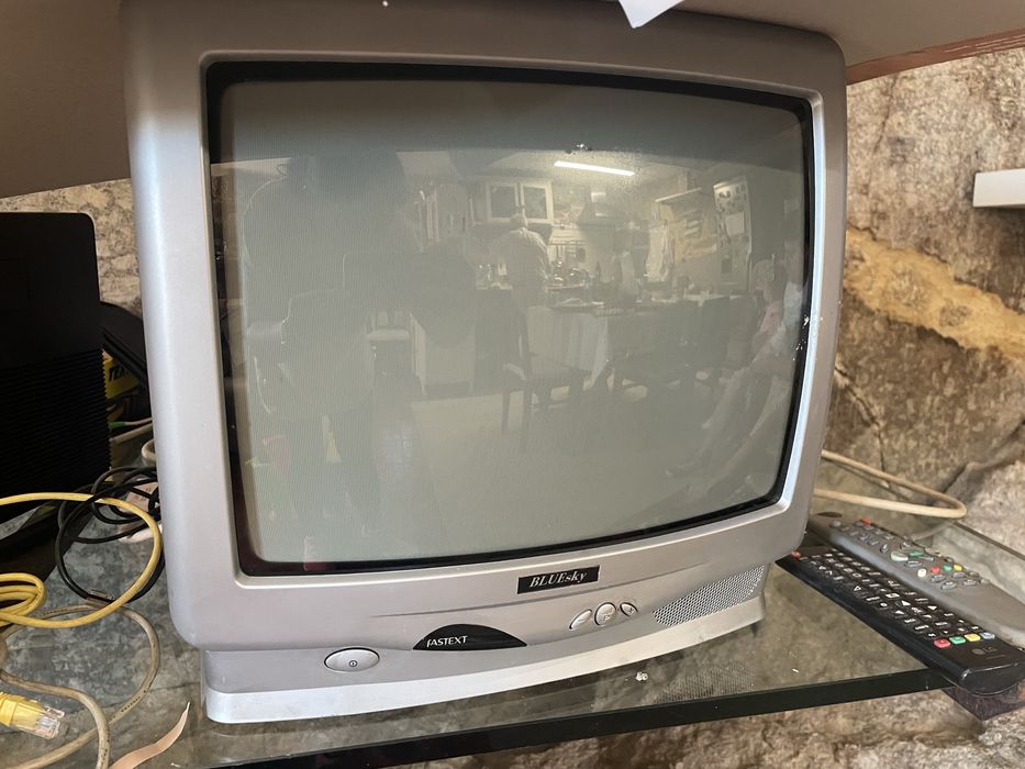 Tv antiga bluesky