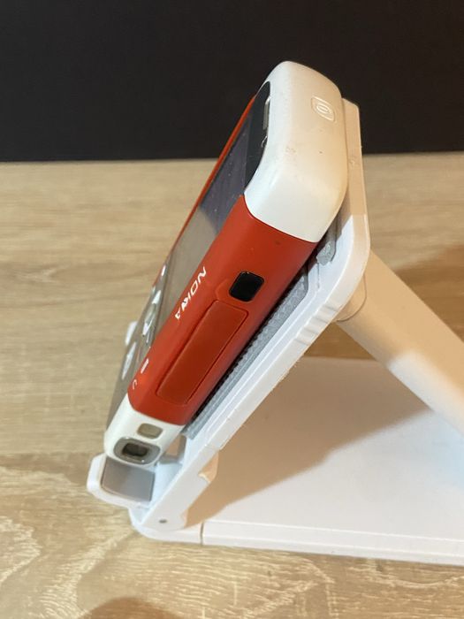 Мобильный телефон Nokia 5700 Red