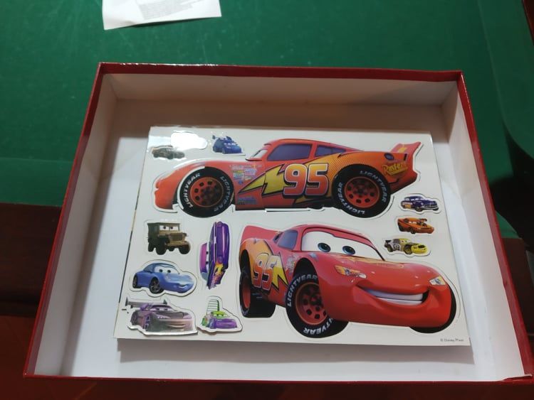 Jogo magnético de Cars