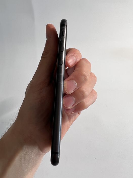 iPhone 8 64GB Desbloquedo