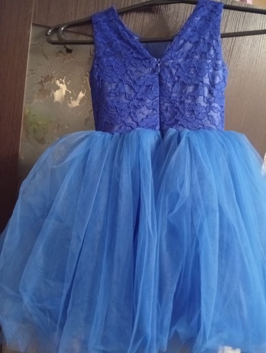 Нарядное детское платье