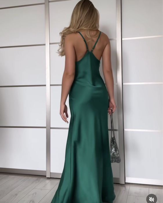 Сукня вечірня