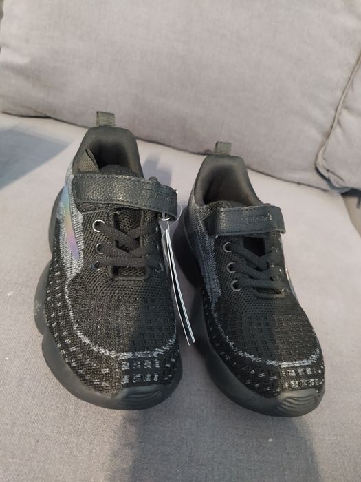 Buty sportowe Sprandi 33