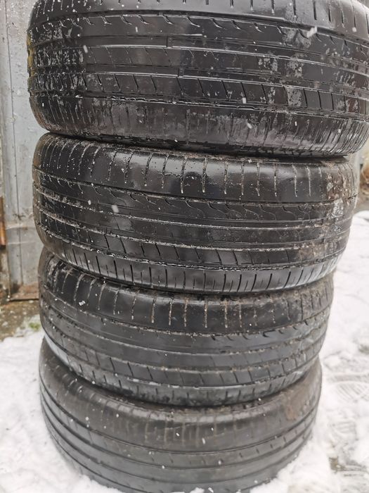 Комплект Літніх Шин/ покришки колеса 215/55 R17 F205 б/в