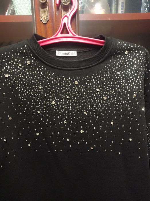 Світшот зі стразами