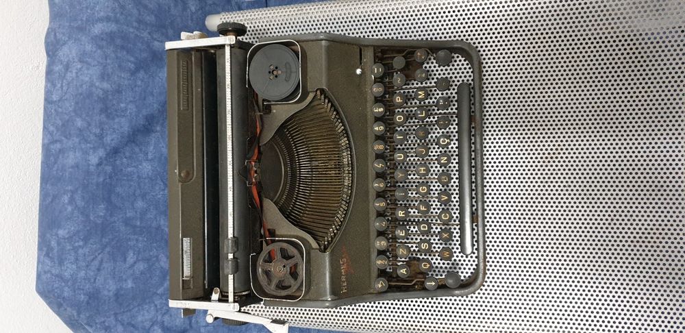 Máquina Escrever Armes Media