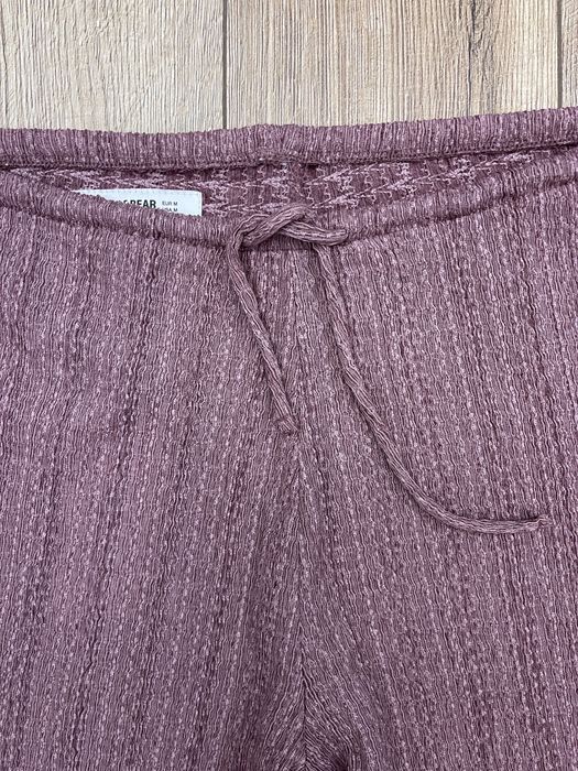 Pull&Bear Spodnie bambula w paski Brudny róż