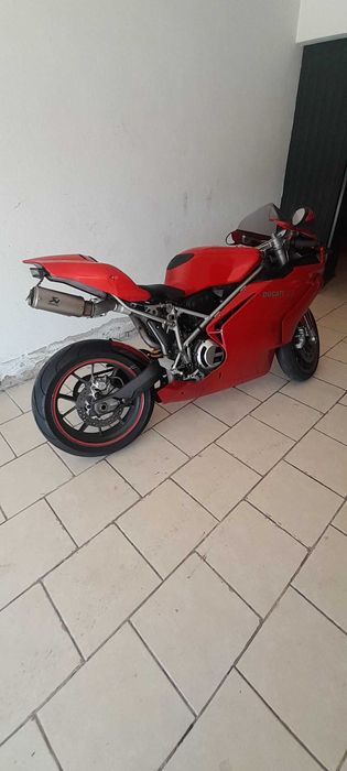 Ducati 749