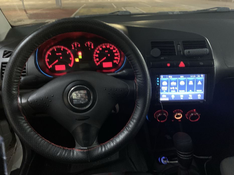 Seat Cordoba Vario ano 2000 como novo