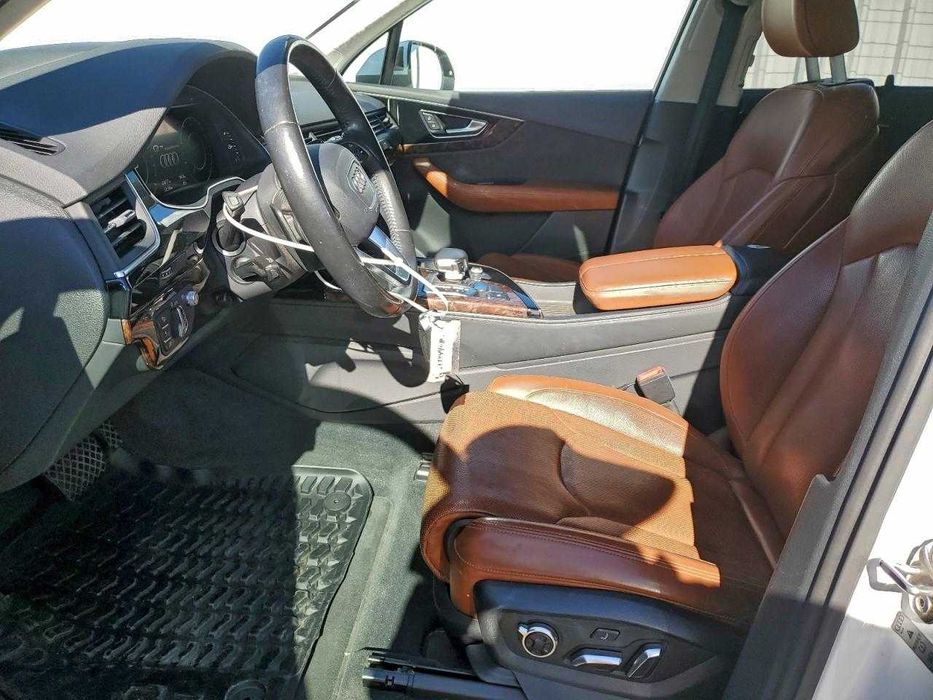 2017 AUDI Q7 prestige