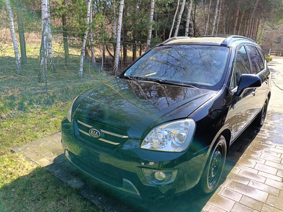 Kia Carens