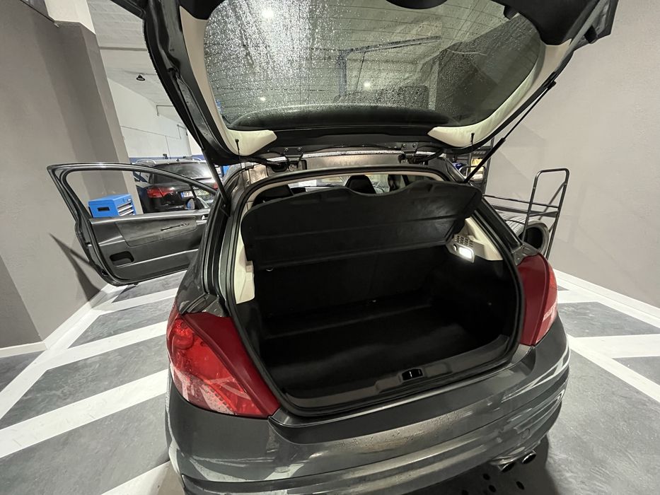 Vendo Interior completo Peugeot 207 GTI