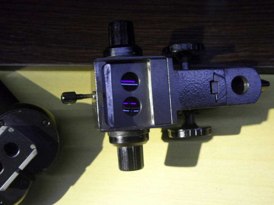 МБС -1; 2 на универсальном штативе. Микроскоп