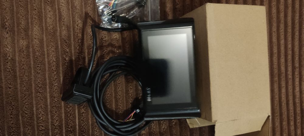 Продам дисплей SW900 кольоровий