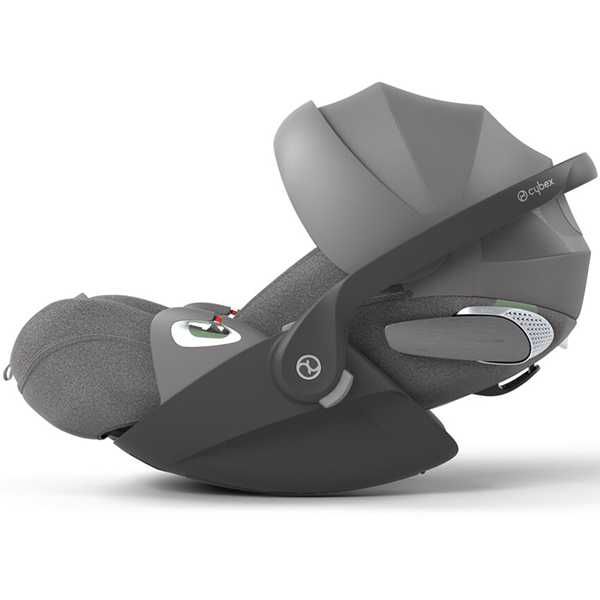 Продаю оригінальне Автокрісло Cybex Cloud T i-Size