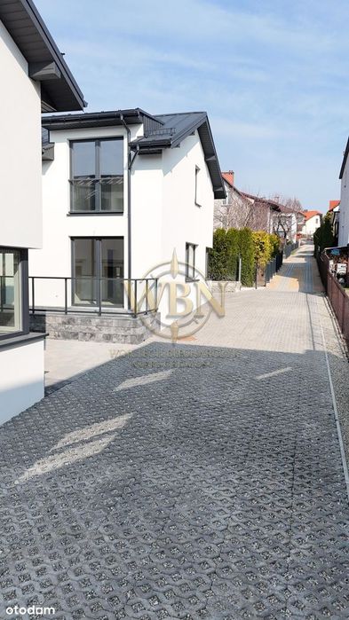 Dwupoziomowe mieszkanie z ogródkiem i tarasem | Myślenice | parking w