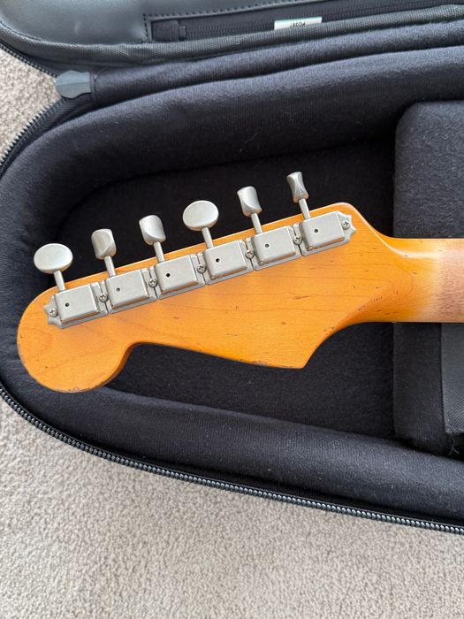 Buttarini Stratocaster