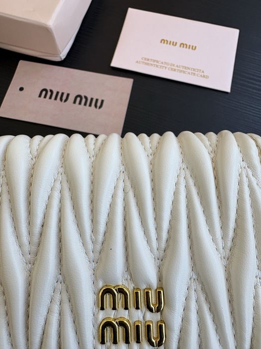 Carteira da miu miu
