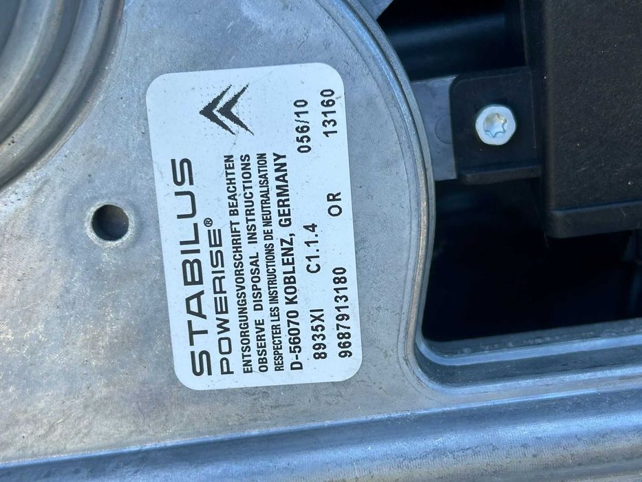 Mechanizm silniczek otwierania klapy elektrycznej Citroen C5 III X7