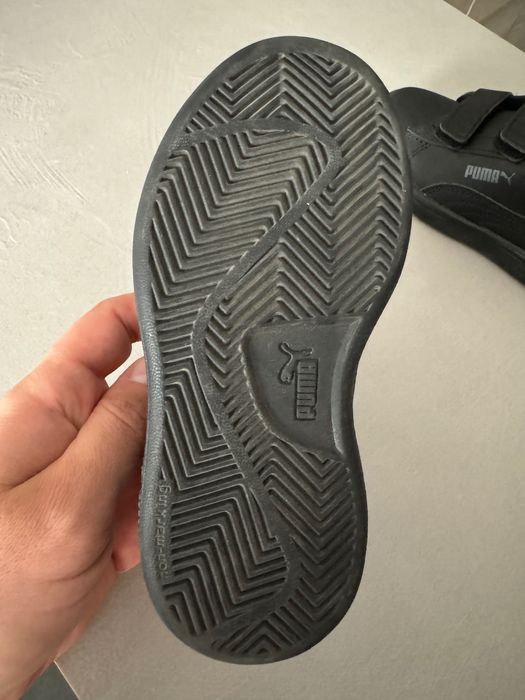 Кросівки дитячі  НОВІ Puma Smash 3.0 L V PS розмір 28 eur   17см