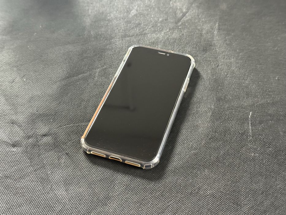 IPhone 11 | 64GB + Etui