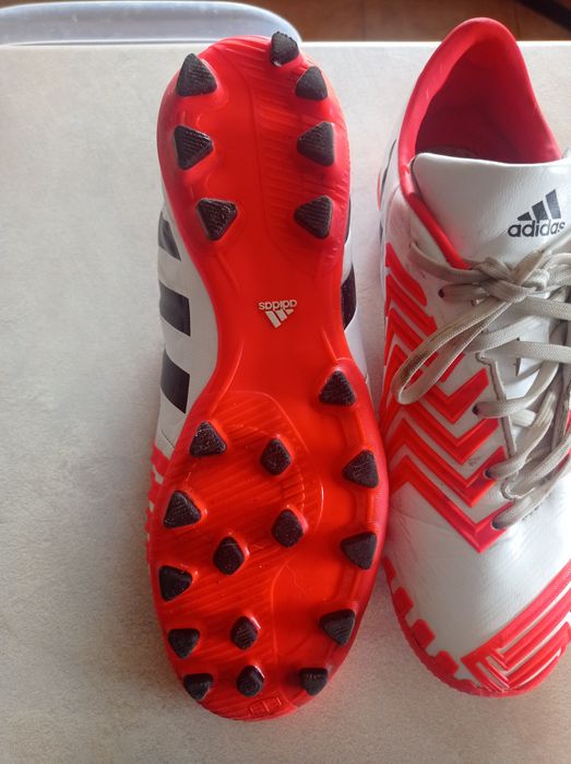 Sprzedam buty korki 41 i 38 !