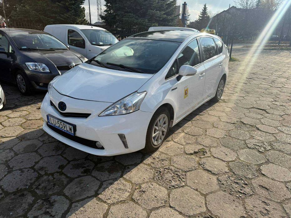 WYNAJEM BOLT/UBER - Toyota Corolla/Auris/Prius HYBRYDA SKODA Fabia