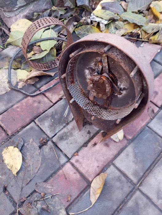 Продам крупорушку.