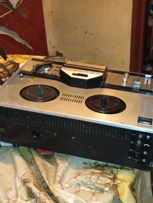 Gravador de Fita Grundig tk141 bem funcional
