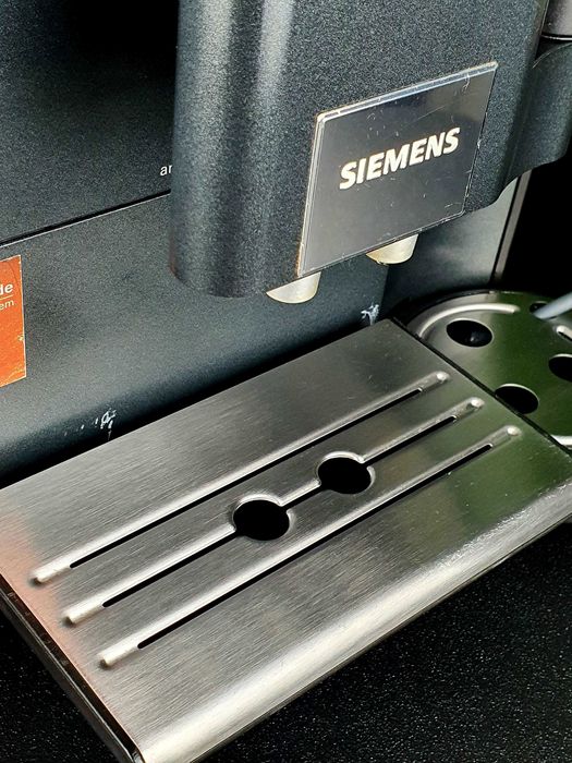 Siemens EQ 7 PLUS - automatyczny, po przeglądzie, gwarancja serwisowa!