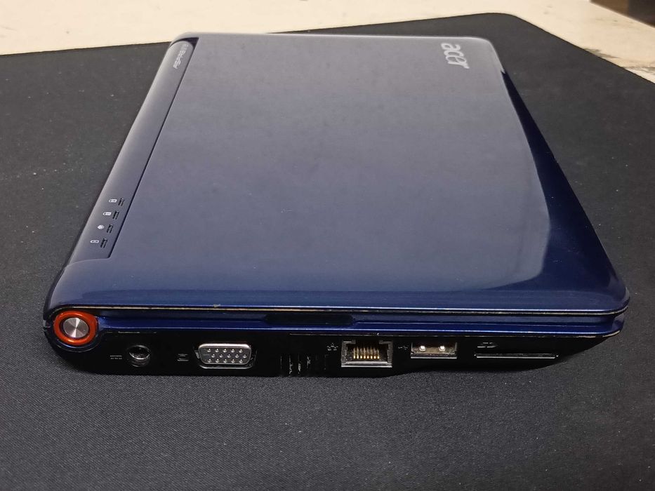 Portatil Acer One ZG5,com Ubuntu a funcionar