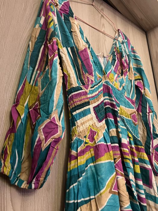 Vestido curto com manga comprida multicolor