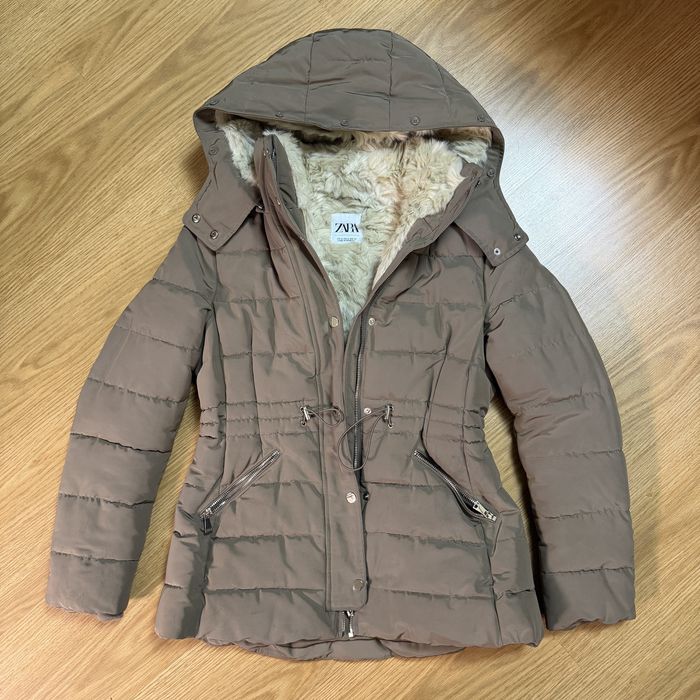 Зимова тепла куртка Zara