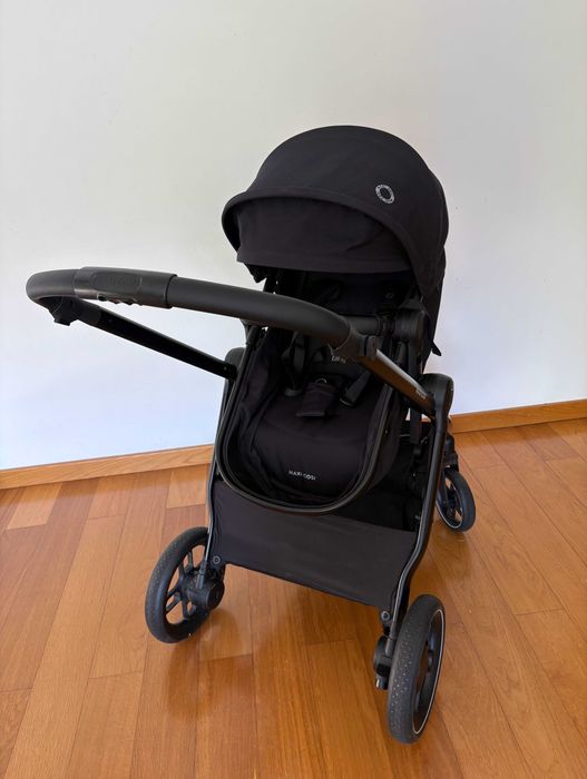 Carrinho de bebé Maxi-Cosi Zelia 3 EssenBlack