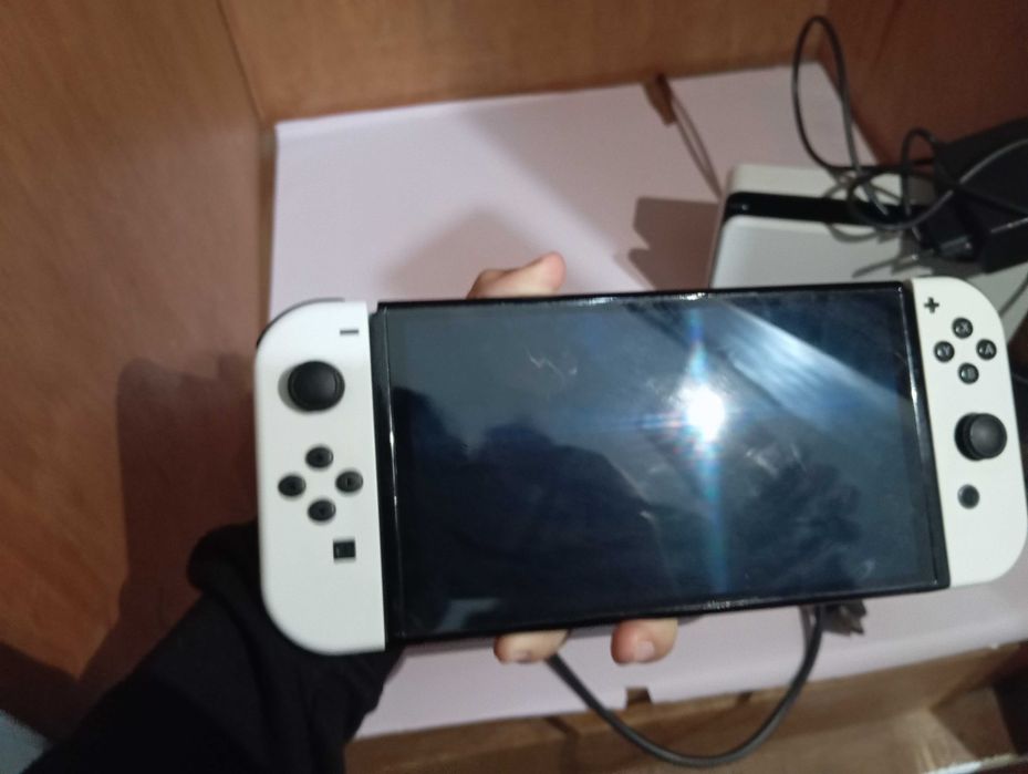 Vendo Nintendo switch OLED!